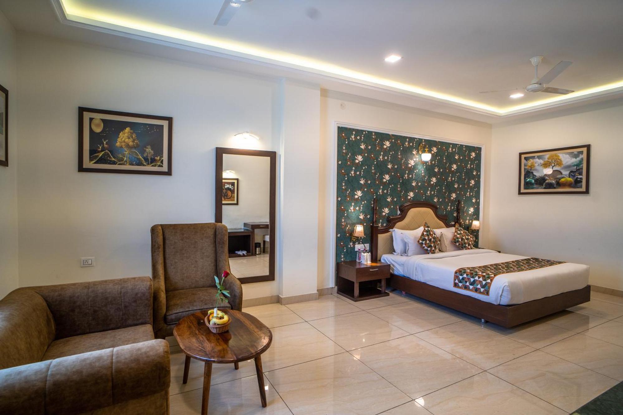 The Courtyard - Beyond Bar & Club Hotel Udaipur Buitenkant foto