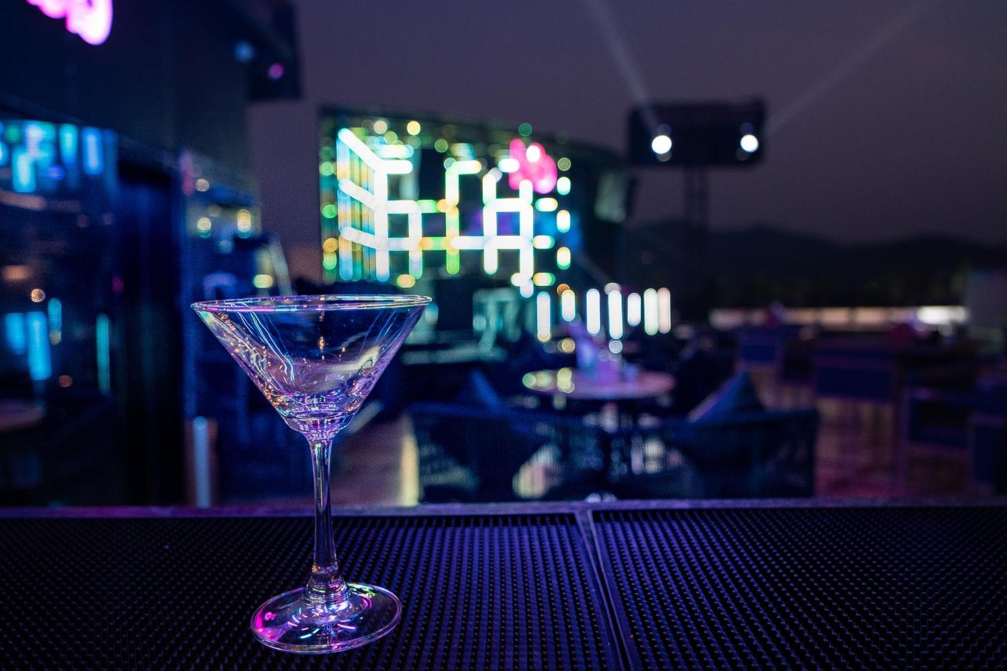 The Courtyard - Beyond Bar & Club Hotel Udaipur Buitenkant foto